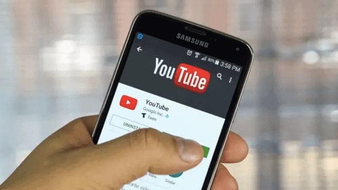 Smartphone mit YouTube