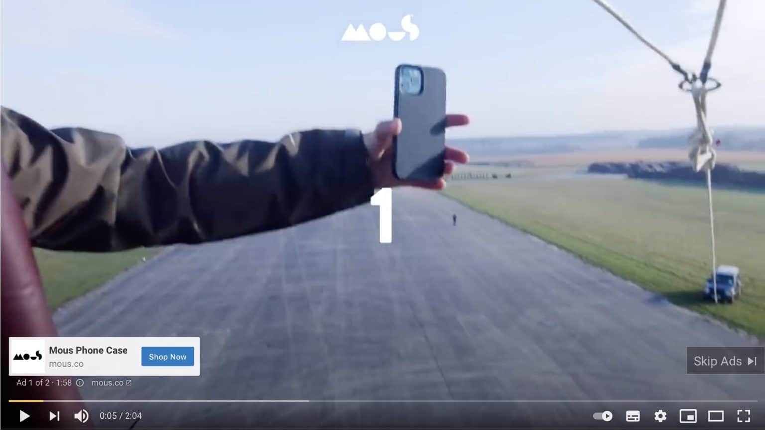 Screenshot der Mous Phone case YouTube Ads